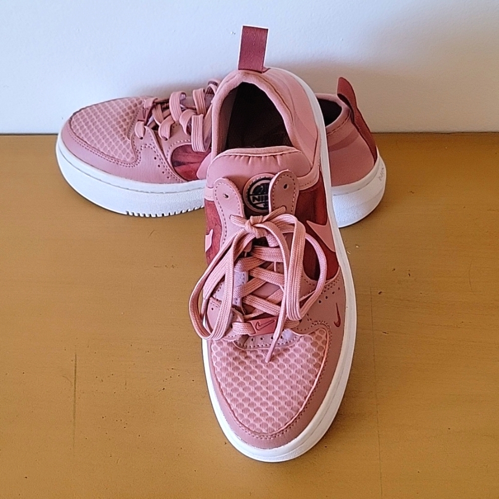 Women's Nike Court Vision Alta Txt Platform Sneakers Size 6.5 Rose color
